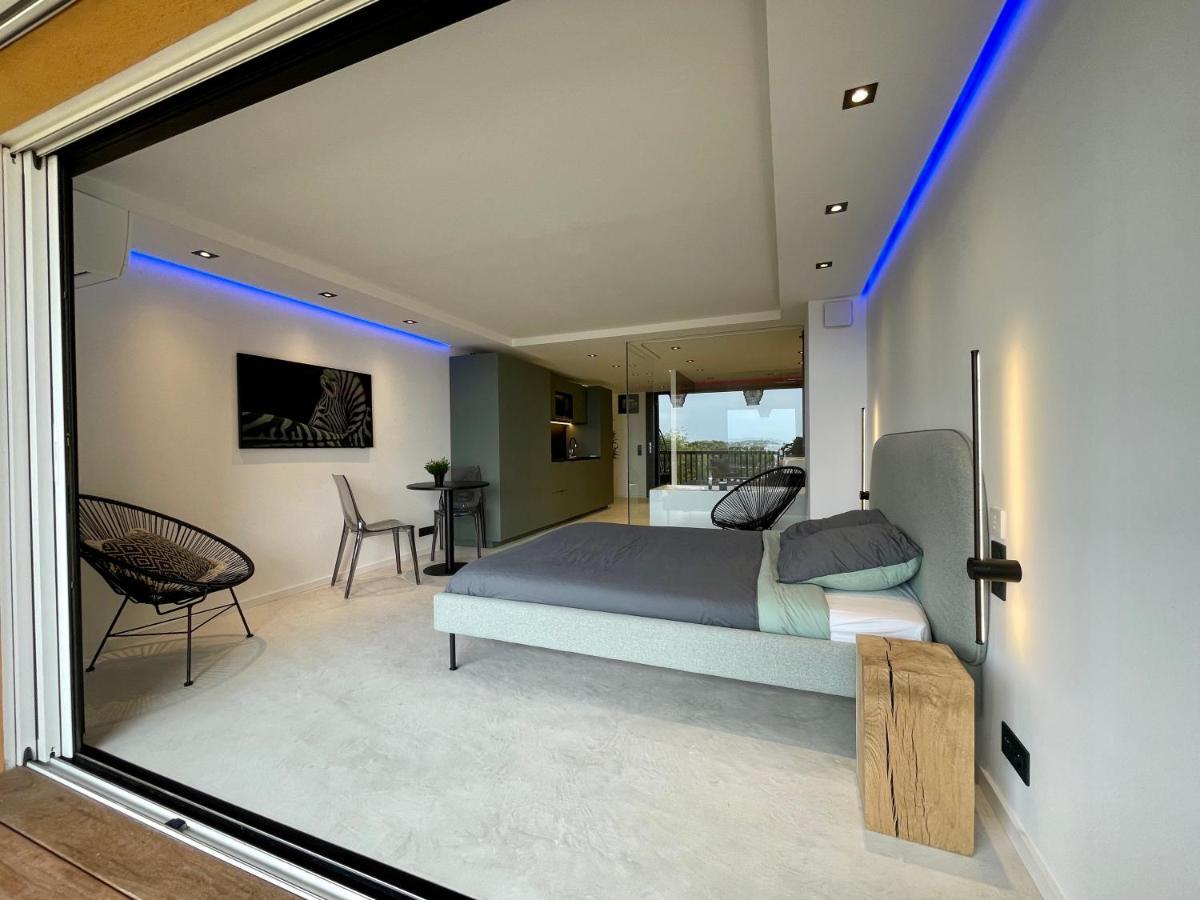 Appartement Neuf Climatise - Vue Mer Saint-Tropez - 50M Plage Et Port - Piscine Гассен Экстерьер фото